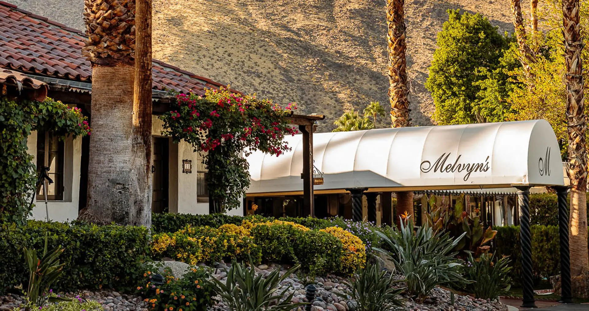 Melvyn's Restaurant & Bar - Palm Springs | Ingleside Estate Melvyn's Restaurant & Bar - Palm Springs | Ingleside Estate